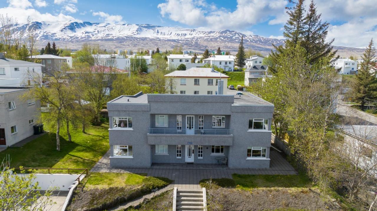 Guesthouse Akureyri - Apartments Near Down Town Екстер'єр фото